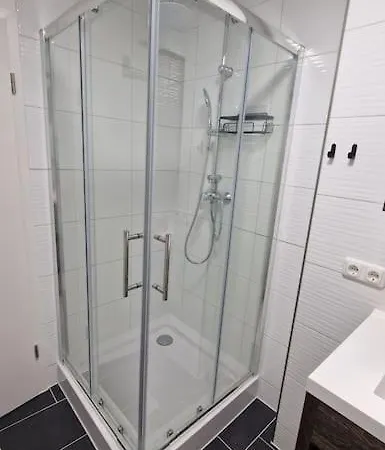 Grosszuegige Peter In Bärenstein